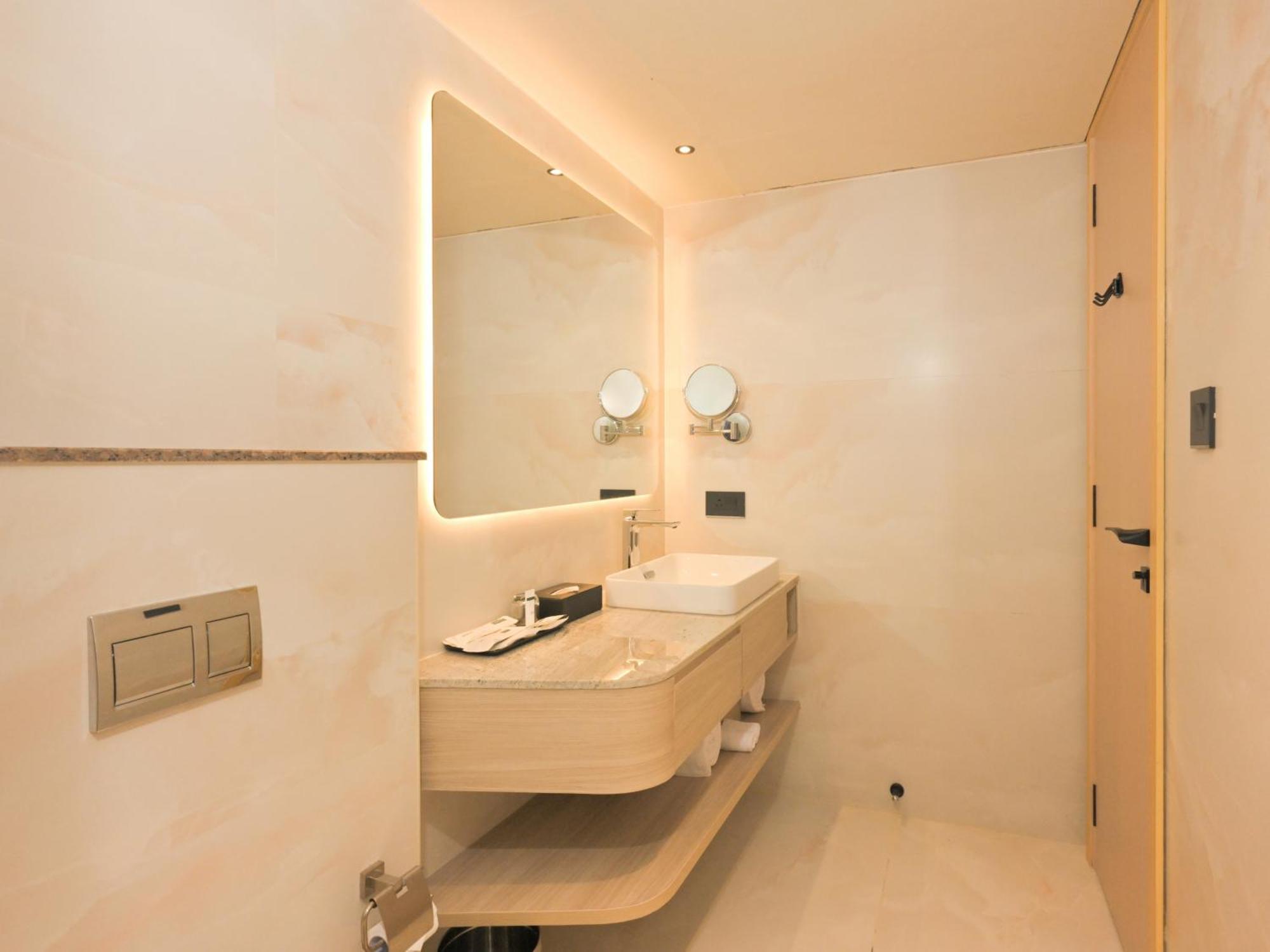 Arrival Hotel Hyderabad Exterior foto